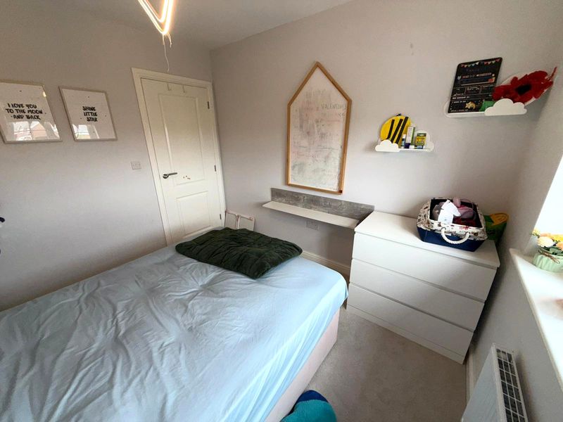 Merlin Place Rossmore